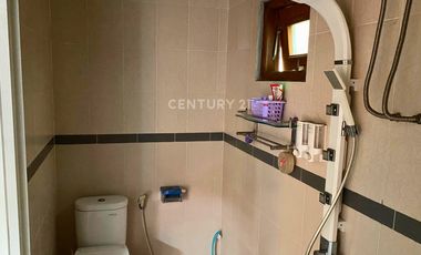 Rumah 2lt Furnished Belakang Superindo Jakal