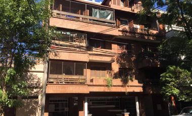 VENTA  CON RENTA DE DEPARTAMENTO EN SAN ISIDRO