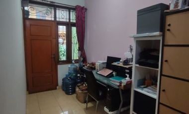 Rumah terawat minimalis nyaman di cimahi dekat alun-alun