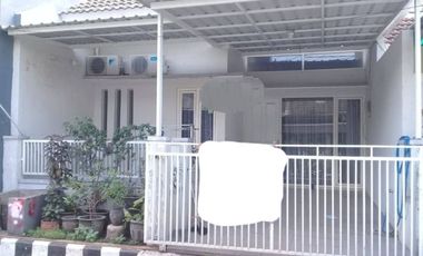 Rumah disewakan di Graha Famili, RW 11, Babatan, Wiyung, Surabaya, Jawa Timur