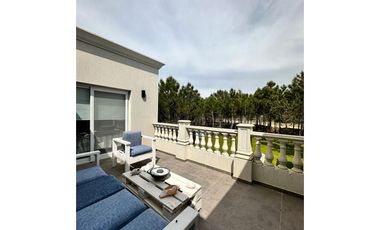 CASA EN VENTA  COSTA ESMERALDA - MARITIMO IV 30
