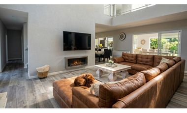 CASA EN VENTA  COSTA ESMERALDA - MARITIMO IV 30