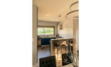 CASA EN VENTA  COSTA ESMERALDA - MARITIMO IV 30