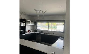CASA EN VENTA  COSTA ESMERALDA - MARITIMO IV 30