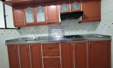 COD. 4184 - SE ARRIENDA CASA - BARRIO: SAN ALONSO