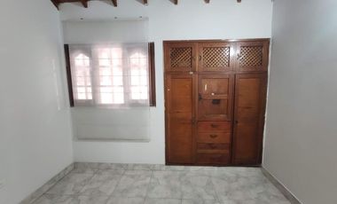 casa en venta en niza. Cod V27557