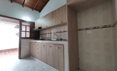 casa en venta en niza. Cod V27557