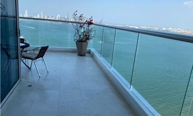 En Cartagena de Indias vendo hermoso apartamento vista a la bahía