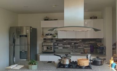 casa en venta en urbano. Cod V5663