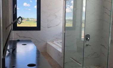 Casa en El Golf, Nordelta