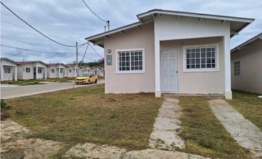 ALQUILO CASA EN ARRAIJAN CERRO SILVESTRE PRINCESA MIA 2R