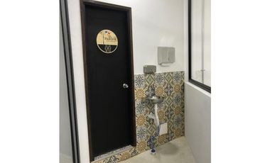 LOCAL  EN VENTA COPACABANA  ANTIOQUIA PARQUE PRINCIPAL