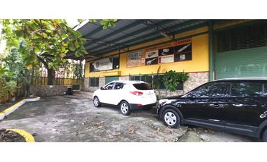 SE ALQUILA LOCAL EN PUEBLO NUEVO >>$2500>>