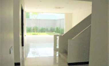 Disewakan Rumah Mewah di Cilandak Jakarta Selatan Siap Huni