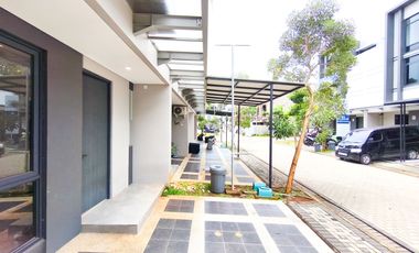 Rumah 3 Lt Strategis 14 Mnt ke Pintu Tol BSD Barat 1 Siap Huni J-42672