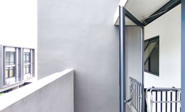 Rumah 3 Lt Strategis 14 Mnt ke Pintu Tol BSD Barat 1 Siap Huni J-42672