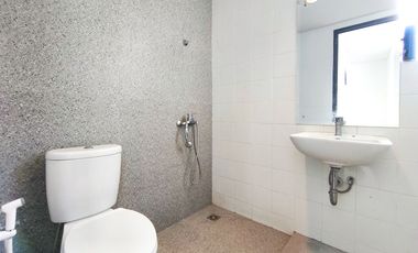 Rumah 3 Lt Strategis 14 Mnt ke Pintu Tol BSD Barat 1 Siap Huni J-42672