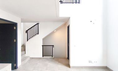 Rumah 3 Lt Strategis 14 Mnt ke Pintu Tol BSD Barat 1 Siap Huni J-42672