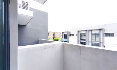 Rumah 3 Lt Strategis 14 Mnt ke Pintu Tol BSD Barat 1 Siap Huni J-42672