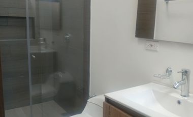 casa en arriendo en unidad canto del valles. Cod A214402