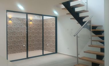 casa en arriendo en unidad canto del valles. Cod A214402