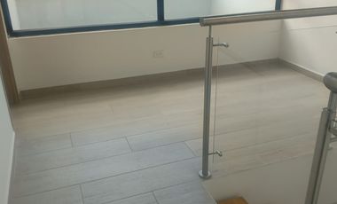 casa en arriendo en unidad canto del valles. Cod A214402