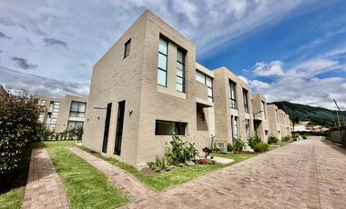 casa en arriendo en chuntame. Cod A5888