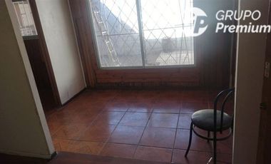 Casa en venta de 3 dorm. en Quinta Normal