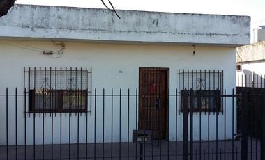 Casa - Burzaco