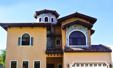 House and Lot - Portofino Vista Alabang