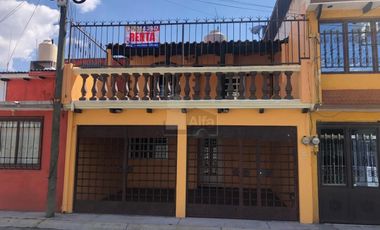 Casa en Renta y/o Venta en Toluca, ubicada en fraccionamiento Villas Santin