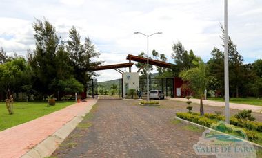 Lotes en Fraccionamiento Valle De Lara, en Valle de Juárez, Jalisco