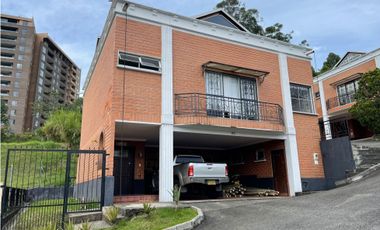 Casa Dúplex en Arriendo en Medellín Sector Poblado Alto