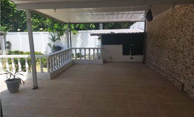 !!!Se Alquila Casa Comercial en Clayton $ 2.700¡¡¡