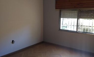 Venta de casa González Catan