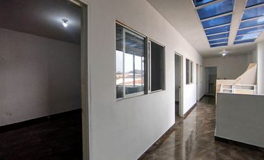 apartamento en arriendo en el paraíso. Cod A126140