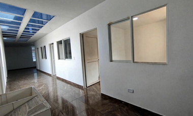 apartamento en arriendo en el paraíso. Cod A126140