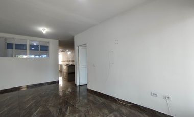 apartamento en arriendo en el paraíso. Cod A126140