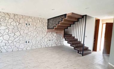 CASA EN PREVENTA EN LOMALTA TRES MARIAS, MORELIA