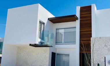 Casa en Venta en Juriquilla por $5,730,000 mxp