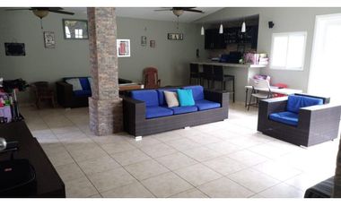 Se vende hermosa casa en Villa Lucre en $ 315.000