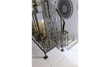 Se vende hermosa casa en Villa Lucre en $ 315.000