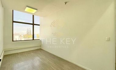 Planta libre de oficina en arriendo en Providencia