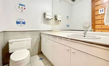 Planta libre de oficina en arriendo en Providencia