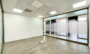 Planta libre de oficina en arriendo en Providencia