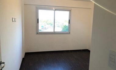 Departamento en venta en Remedios de Escalada Oeste
