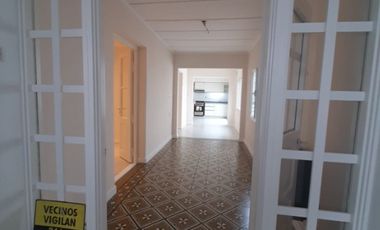 Casa en venta en Lujan Centro