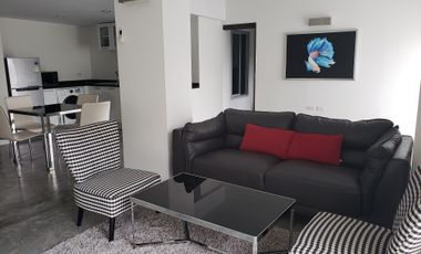 Spacious, Modern 2-Bedroom Fully-Furnished Condo in Bangrak