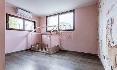 Casa en venta de 4 dorm. en Colina