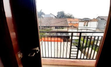 JUAL Rumah Cipete minimalis strategis 2Lantai sudah SHM 2,8 Milyar